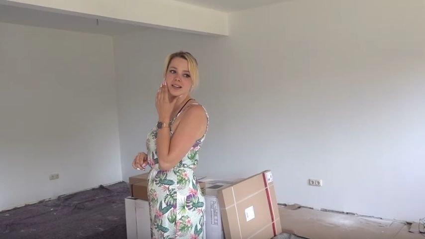 Mehr Platz, aber keine Küche: Anne Wünsche zeigt neues Haus