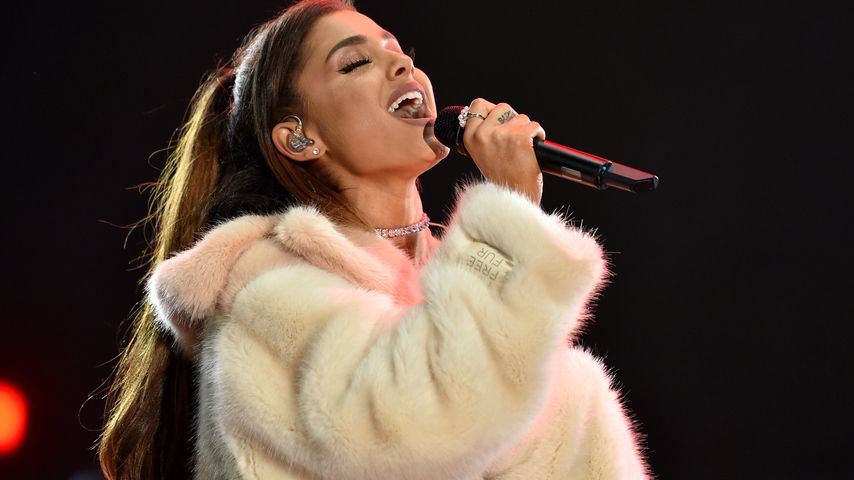 Ariana Grande auf der Bühne