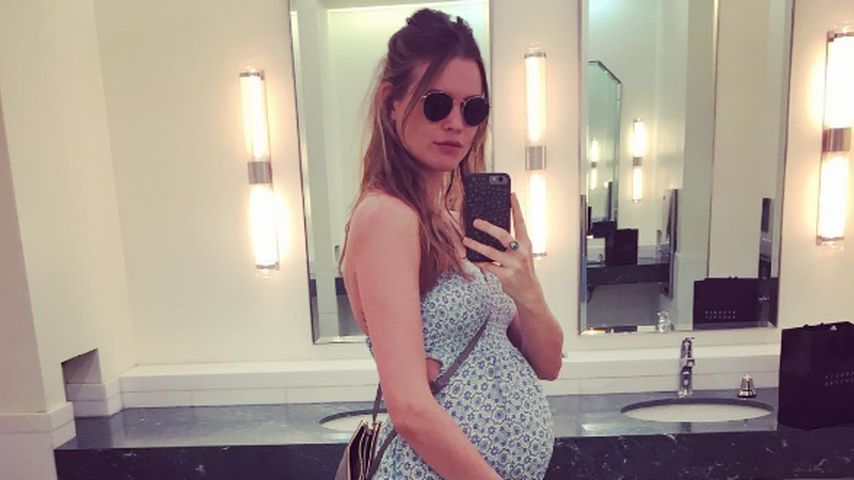 Behati Prinsloo, während ihrer ersten Schwangerschaft