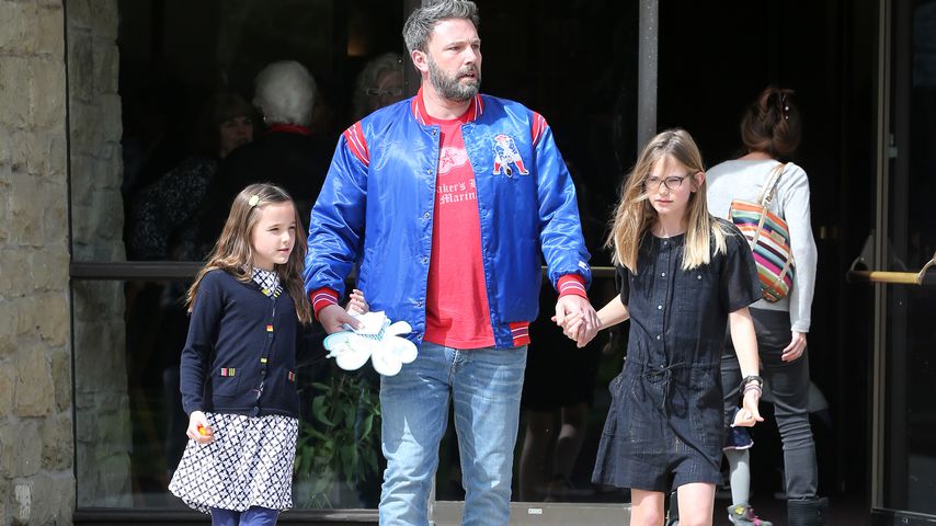 Ben Affleck mit seinen beiden Töchtern