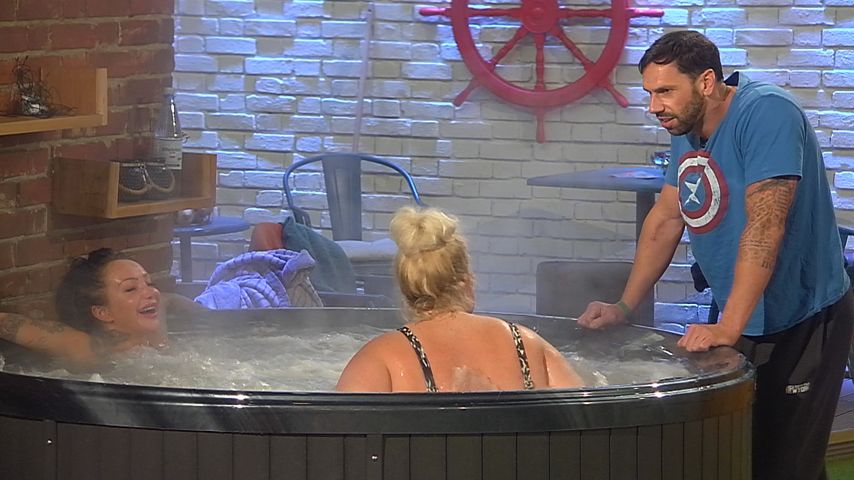Lusy, Àsa und Guido