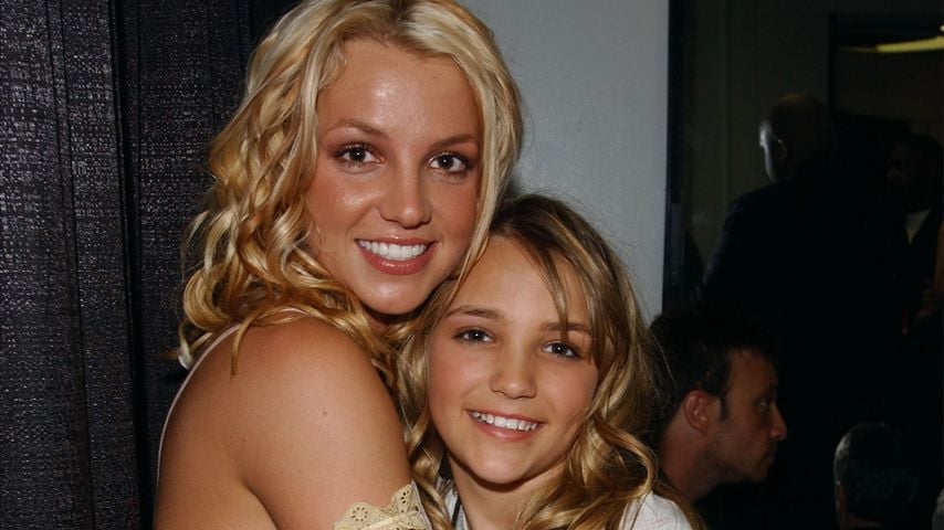 Britney und Jamie Lynn Spears in Santa Monica 2003