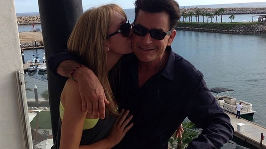 Charlie Sheen und Brett Rossi