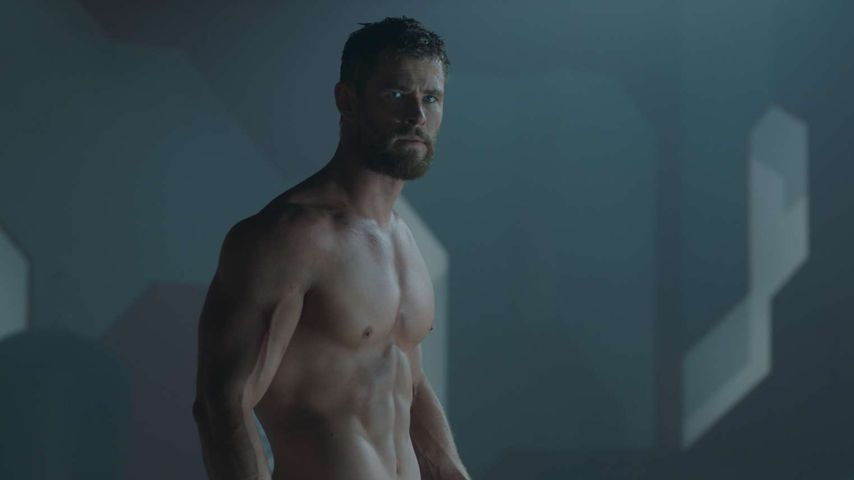 Zu viele Nackt-Szenen: Chris Hemsworths Ehefrau ist ...