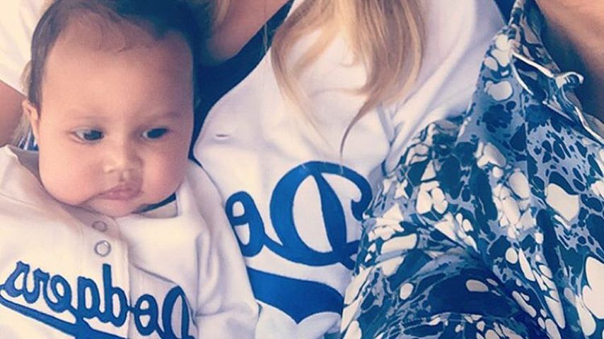Chrissy Teigen mit Baby Luna und John Legend