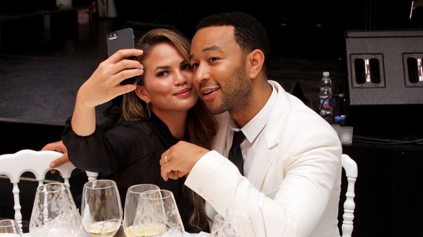 Chrissy Teigen und John Legend 2014 bei einer Wohltätigkeitsveranstaltung
