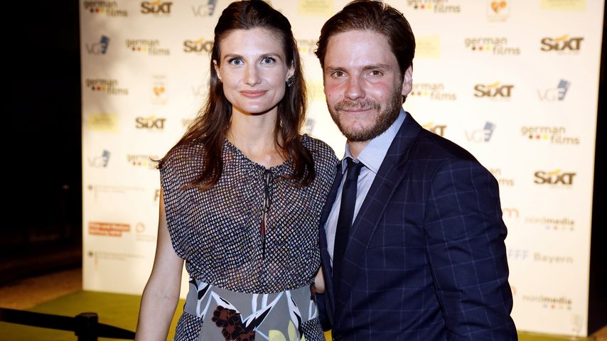 Daniel Brühl mit Freundin Felicitas Rombold beim Deutschen Empfang im Rahmen der 69. Internationalen