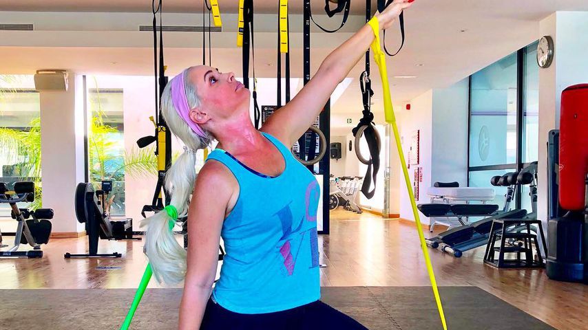 Funny statt fit: Daniela Katzenberger albert beim Sport rum