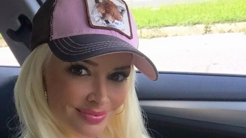 Daniela Katzenberger im Auto