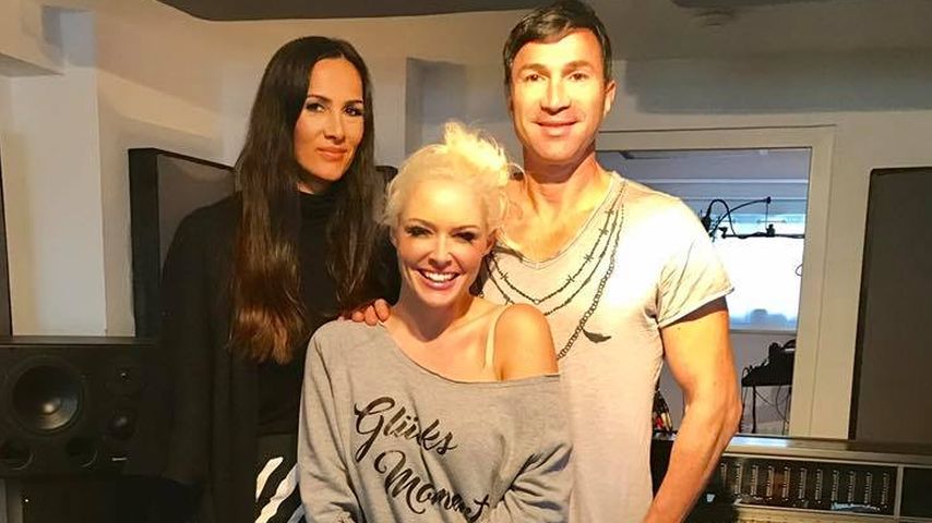 Daniela Katzenberger mit Lucas und Kiki Cordalis im Tonstudio