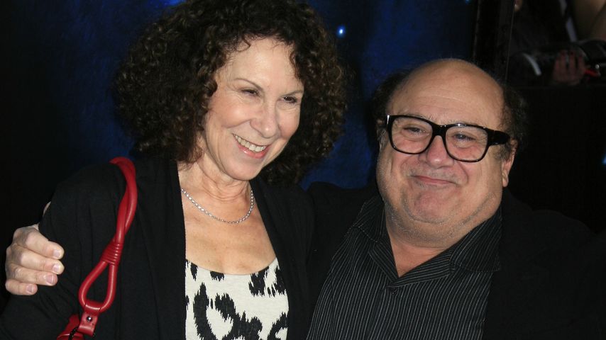 Schauspieler Danny DeVito und Rhea Perlman während der Premiere von "Avatar" 2009