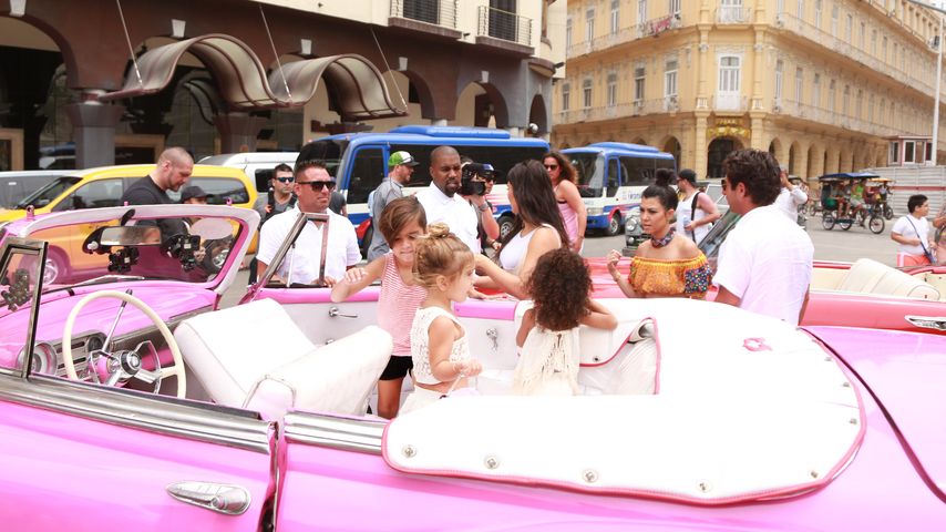Kim Kardashian, Kanye West, Kourtney Kardashian, Penelope Disick und Mason Disick