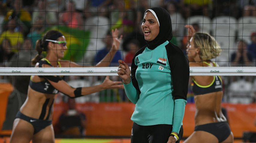 Doaa Elghobashy beim Beachvolleyball-Spiel gegen Deutschland