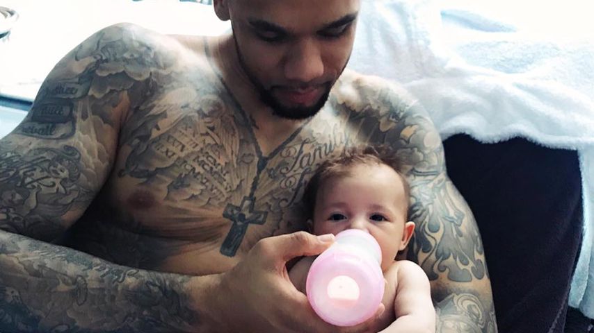 Dominic Harrison mit Töchterchen Mia Rose