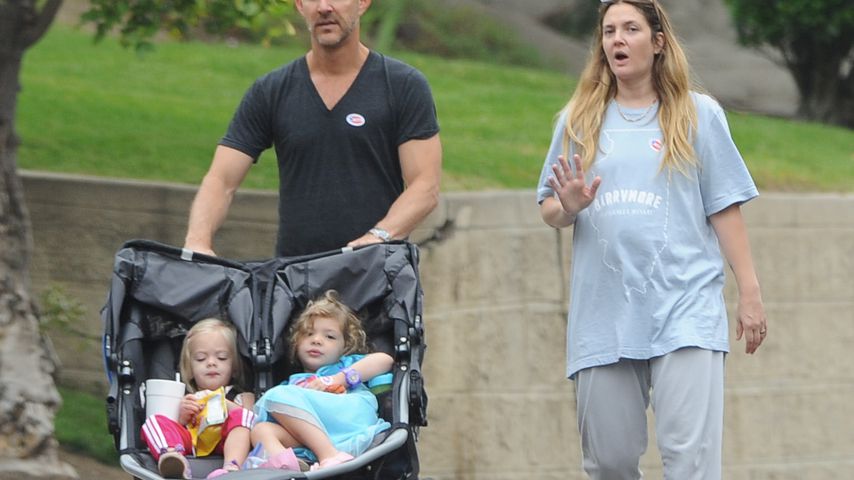 Drew Barrymore mit einem unbekannten Mann und ihren Töchtern Frankie und Olive