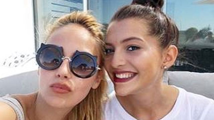 Elena Carriere mit Fata Hasanovic