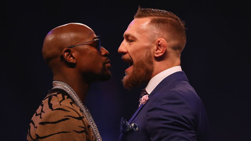 Floyd Mayweather Jr. und Conor McGregor bei einer Pressekonferenz in London