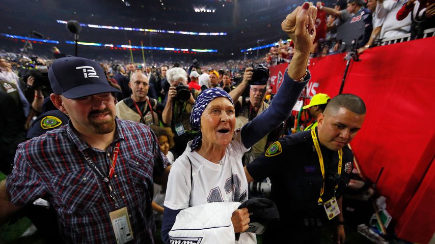 Galynn Brady feiert den Sieg der New England Patriots beim Super Bowl 2017
