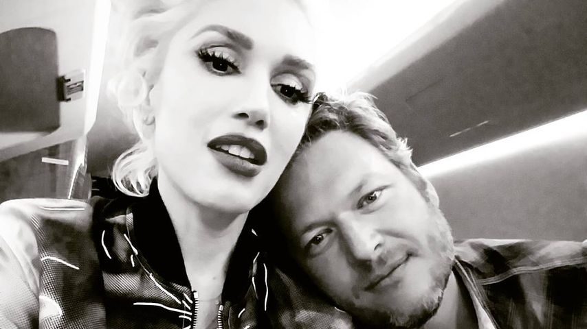 Gwen Stefani und Blake Shelton beim Schmusen