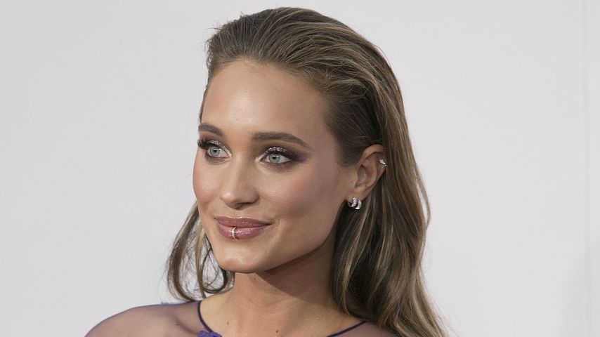 Hannah Davis bei den American Music Awards 2016