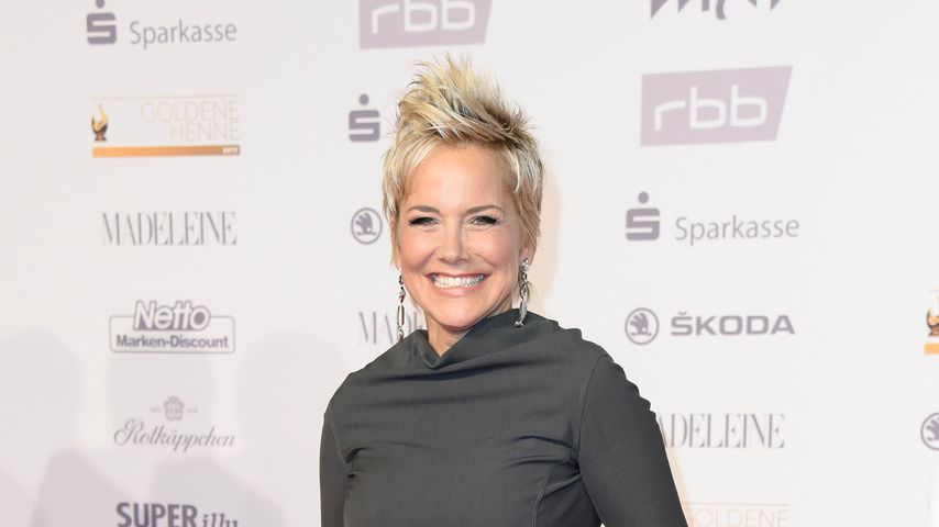 Fashion-Vorbild: Inka Bause im Recycle-Kleid auf Red Carpet!