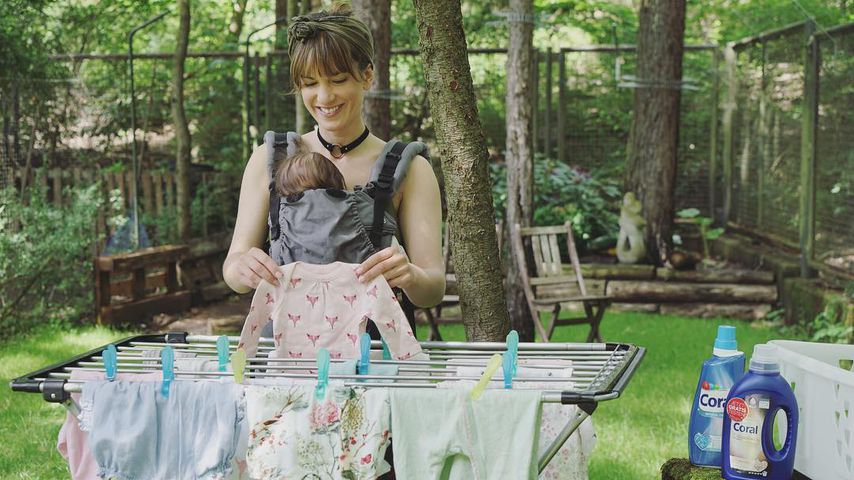 Isabell Horn mit Baby Ella