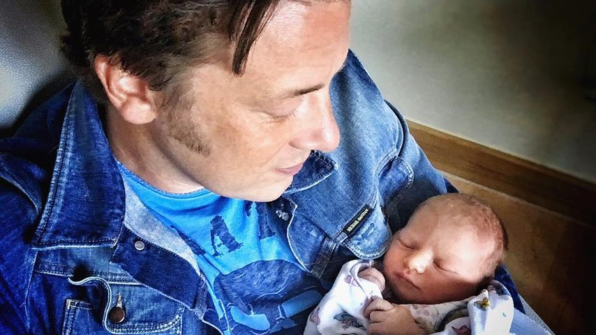 Jamie Oliver und sein neugeborener Sohn