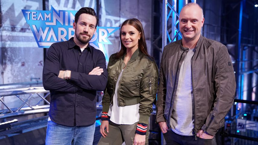 Jan Köppen, Laura Wontorra und Frank Buschmann bei "Team Ninja Warrior"