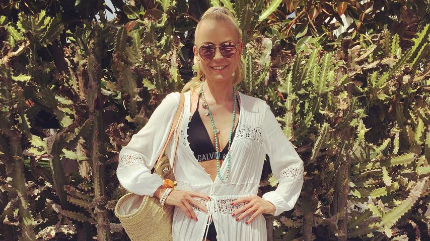 Jenny Elvers im Urlaub