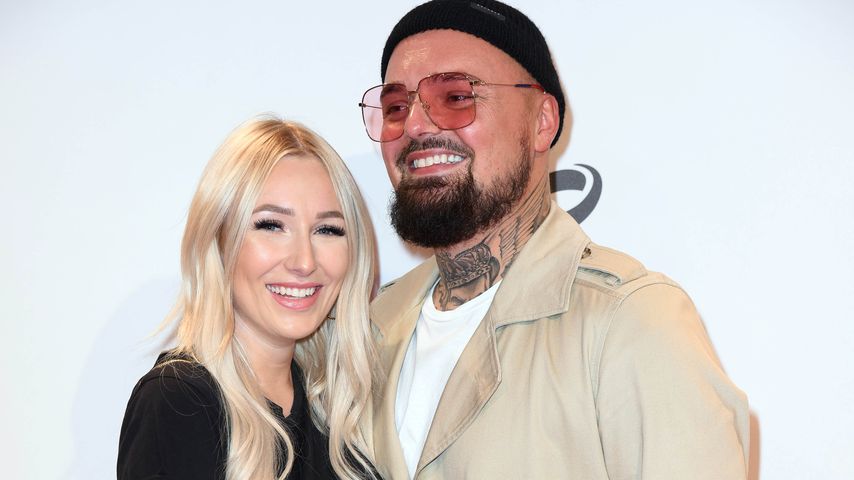 "Keine Prostituierten-Brüste": Jessi & Nik geben OP-Update!