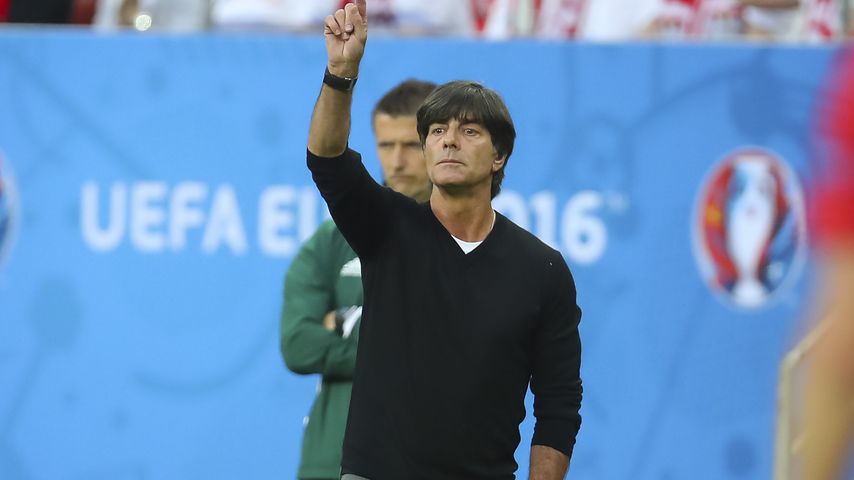 Joachim Löw beim EM-Spiel gegen Polen