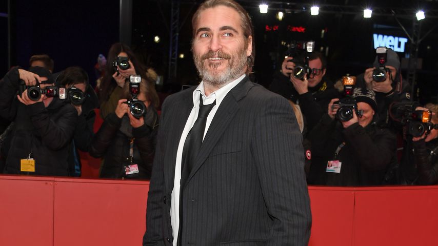 Gar nicht cool? Joaquin Phoenix in Berlin total schüchtern!