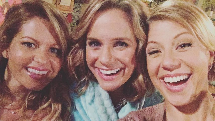 Candace Cameron Bure, Andrea Barber und Jodie Sweetin (v.l.) bei Dreharbeiten zu "Fuller House"