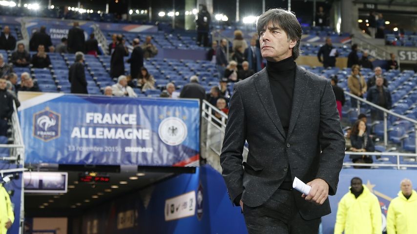 Jogi Löw im November 2015 beim Freundschaftspiel gegen Frankreich in Paris