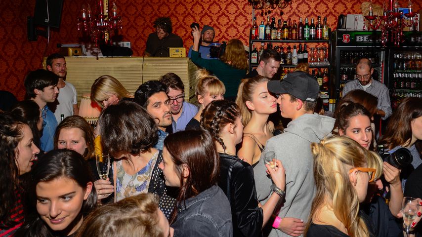 Julia Wulf und ihr Freund bei der Launch Party des fairknallt.de-Blogs