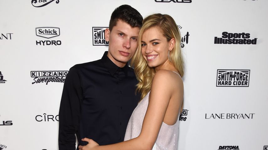 Jullien Herrera und Hailey Clauson bei einem "Sports Illustrated Swimsuit 2016"-Presseevent
