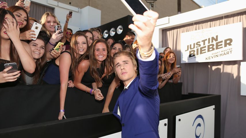 Justin Bieber mit Fans in L.A.