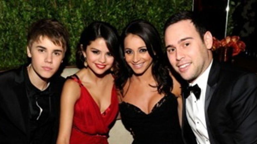 Justin Bieber mit Selena Gomez und Manager Scooter Braun