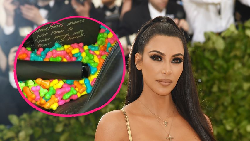 Kim Kardashian amüsiert: Sie kriegt Dildo zum Muttertag!