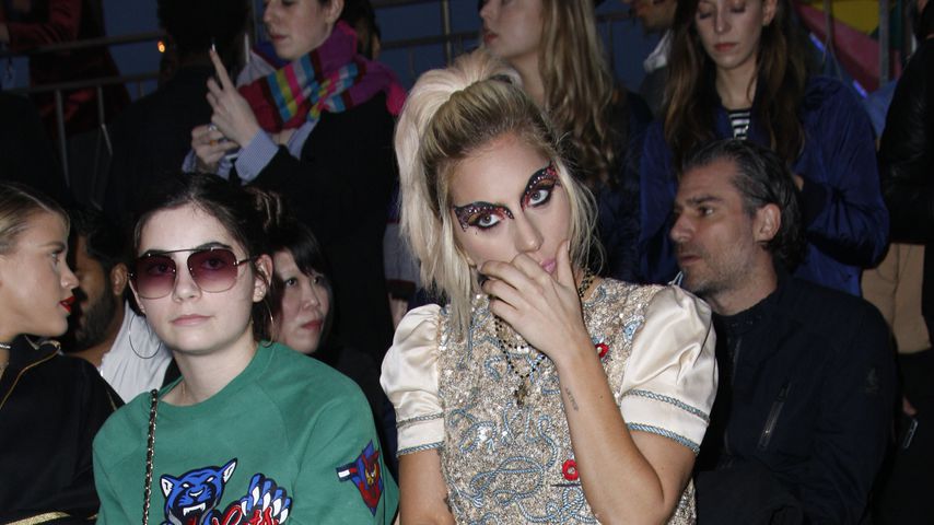Lady Gaga und Christian Carino bei einer Fashion-Show 2017