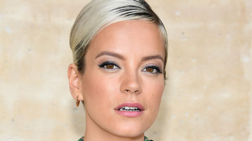 Lily Allen bei der Louis Vuitton Fashion Show in Paris