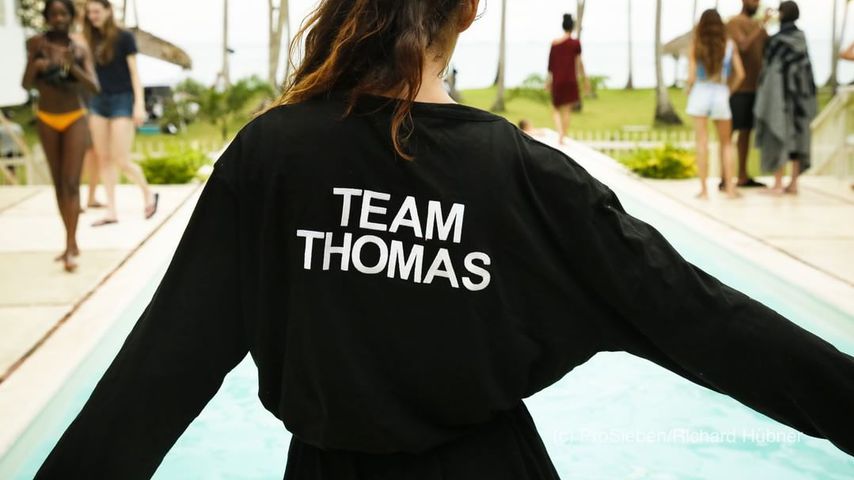 Lis Kanzler im Team Thomas-Bademantel bei GNTM