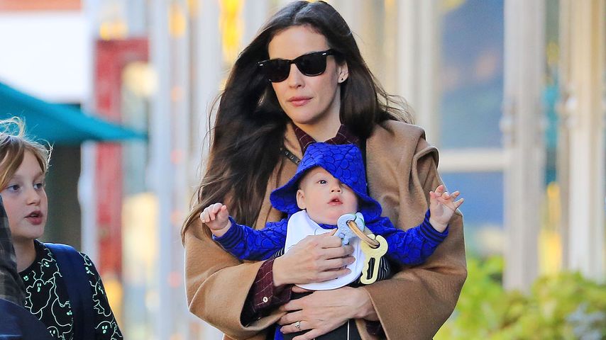 Liv Tyler und Sailor Gene Gardner