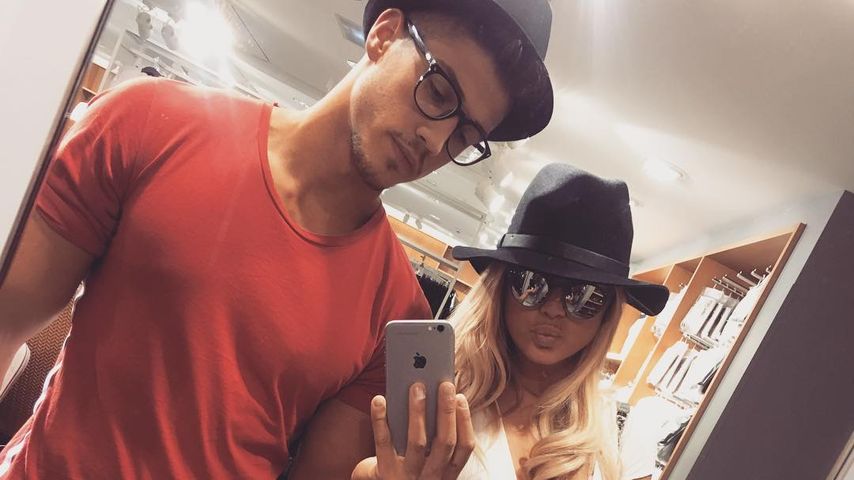 Liz Kaeber mit unbekanntem Mann