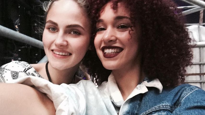 Luana Genevieve & Elena Carrière (l.) bei den Proben für das GNTM-Finale auf Mallorca