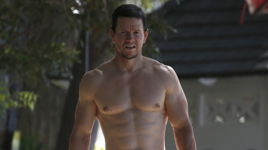 Von wegen Steroide: Mark Wahlberg zeigt Fitness-Routine!
