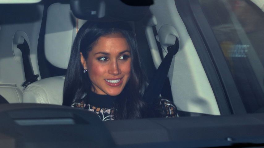 Beim Xmas-Lunch der Queen: Meghan Markle trägt Sale-Dress!