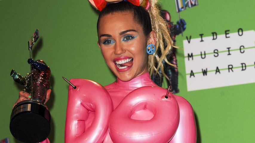 Miley Cyrus, Sängerin