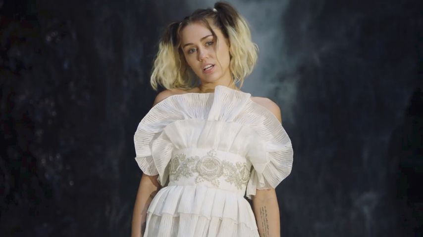Video-Überraschung: Ist Miley Cyrus etwa plötzlich brav?!