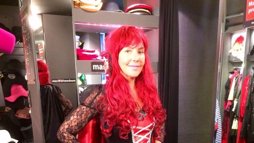 Natascha Ochsenknecht im Halloween-Kostüm "Rassige Vampirlady"